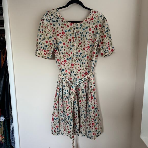 Calypso St. Barth Floral Dress White Red Front Tie Belted Button Pleated Sz L - Picture 1 of 6